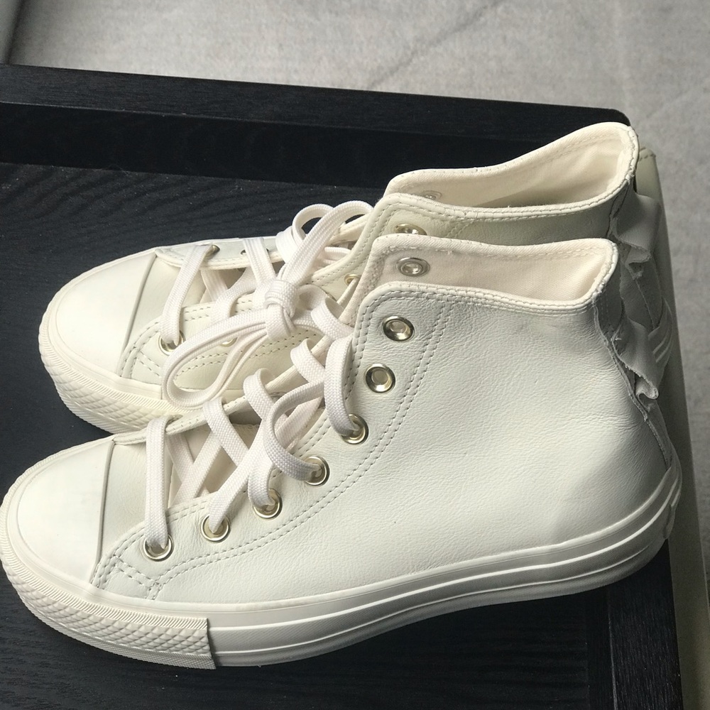 Converse Elevated Gold Platform Chuck Taylor All … - image 2